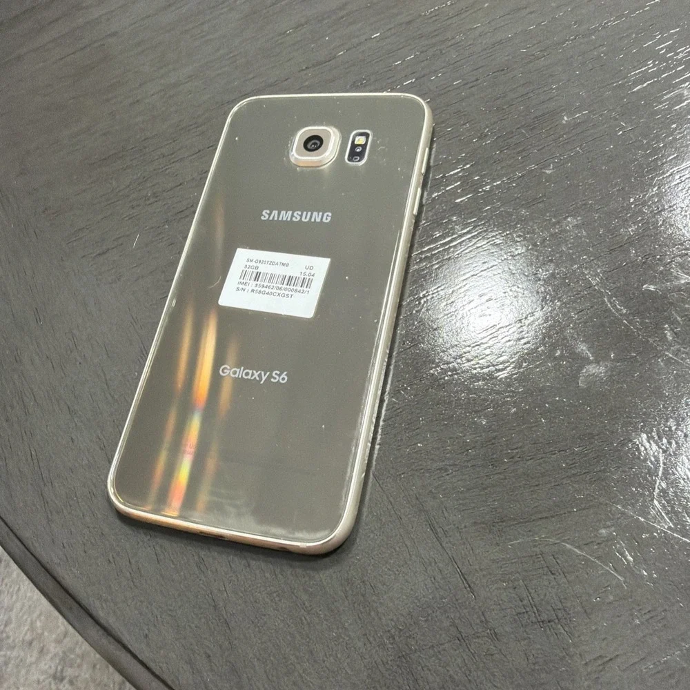 Samsung Galaxy S6 - 32 GB - Gold Platinum Parts Only